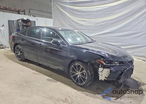 2022 Toyota Avalon Touring z USA, uszkodzony, nr VIN 4T1GZ1FB5NU081978